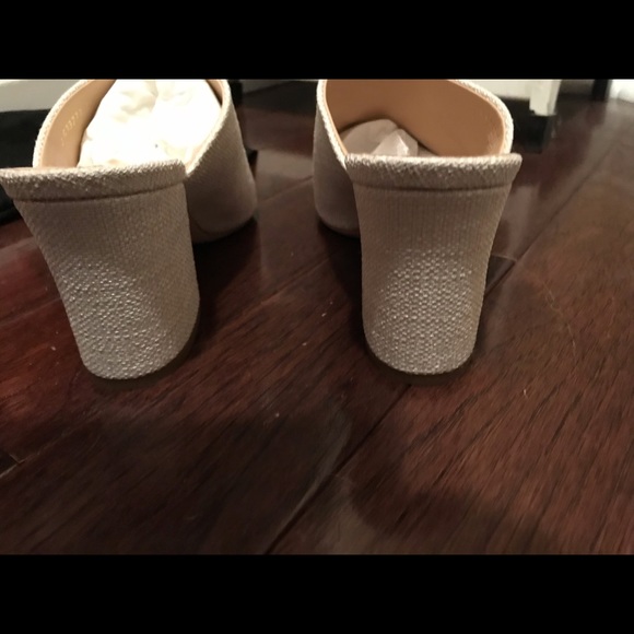 Chanel shoes - Picture 5 of 5